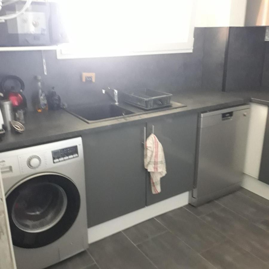 Appartement En Duplex Au 3Ieme Etage Sans Ascenseur Hyères Eksteriør billede