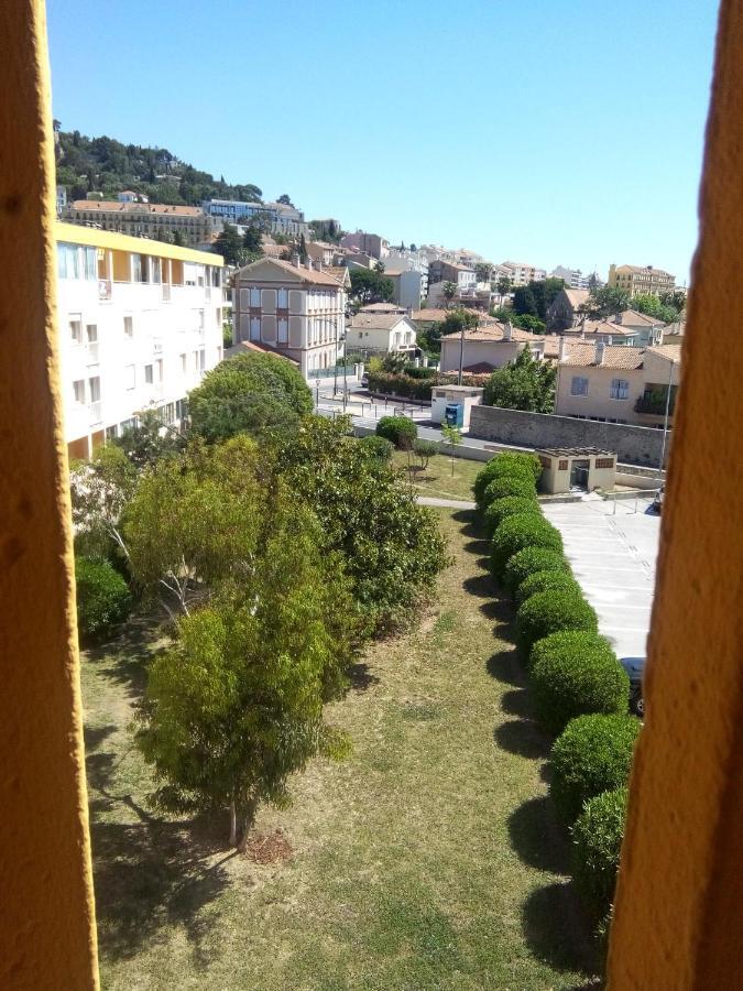 Appartement En Duplex Au 3Ieme Etage Sans Ascenseur Hyères Eksteriør billede